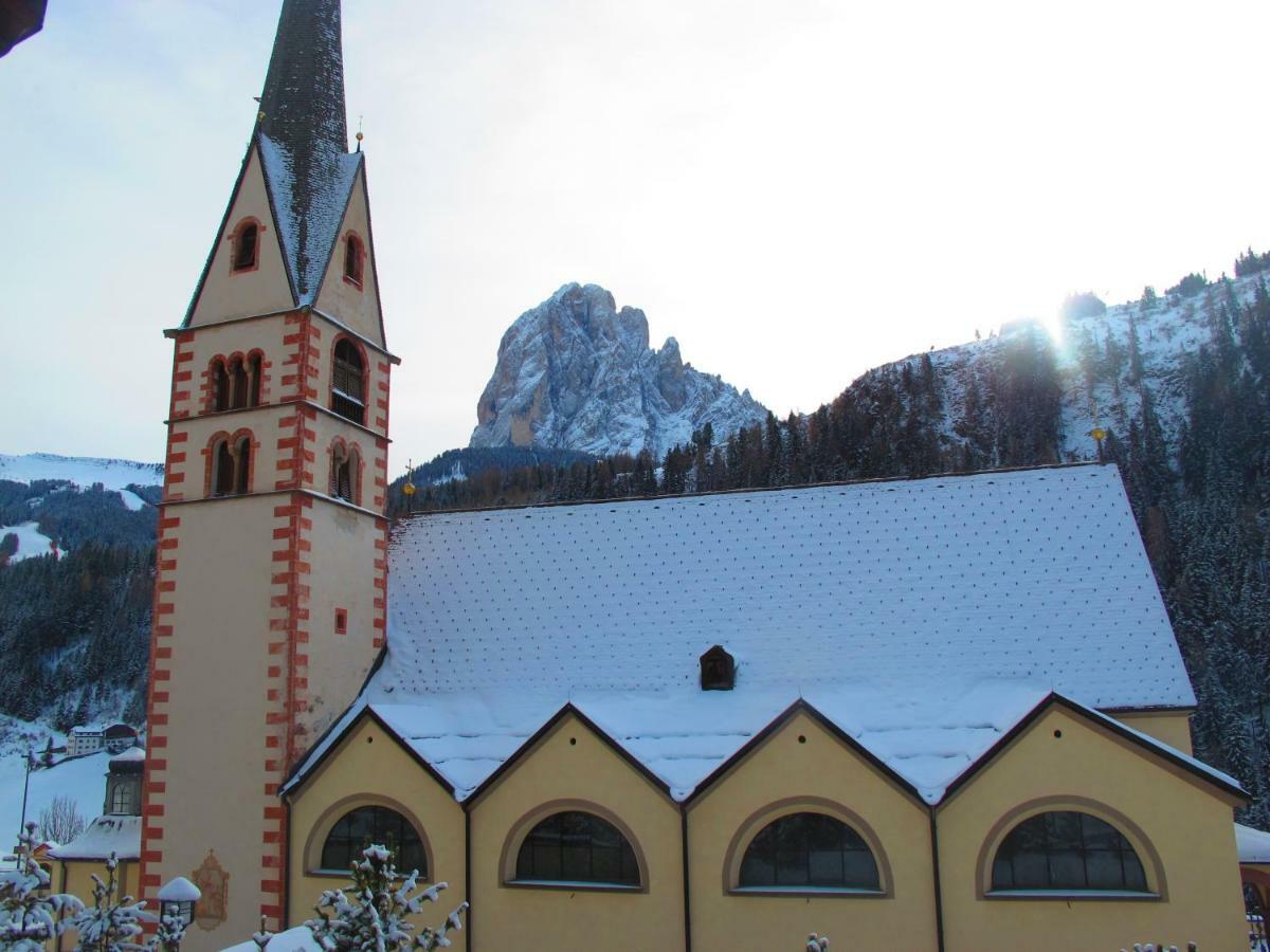 Villa Ula Verda- Apartments Marianna Santa Cristina Val Gardena Exterior foto